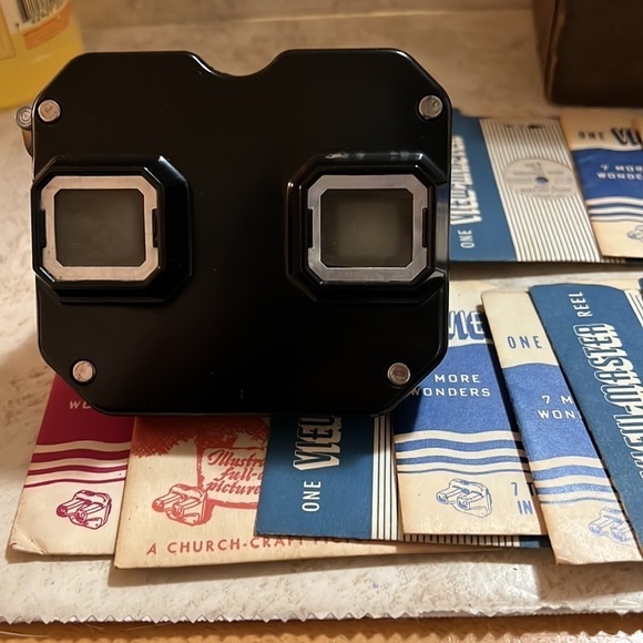 Vintage View Master Stereoscope 14 Reels 1947-55 - Picture 9 of 11